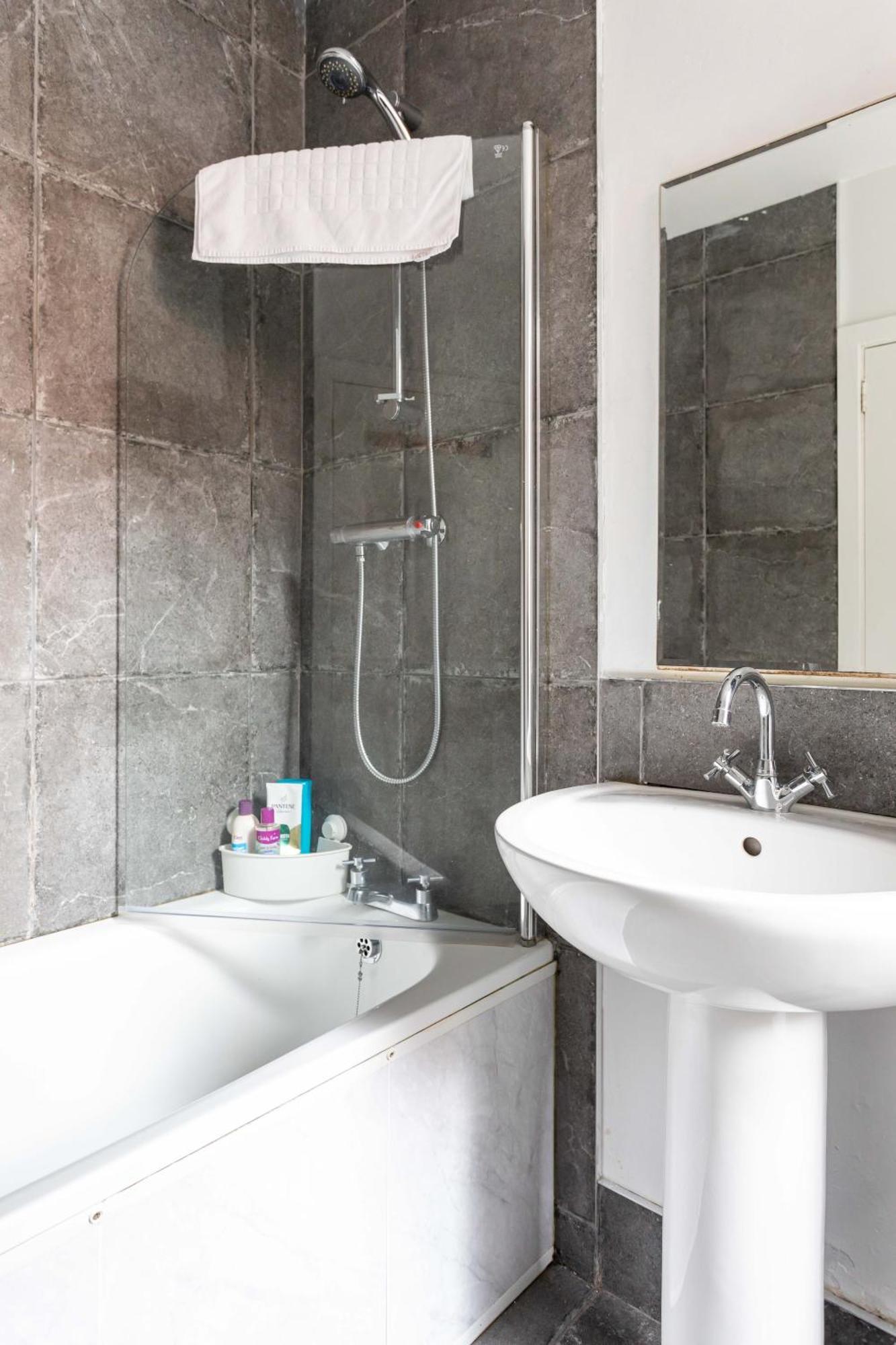 Belfast City - 3 Bed Cosy Terrace Home - Hip And Trendy Ormeau Road Esterno foto